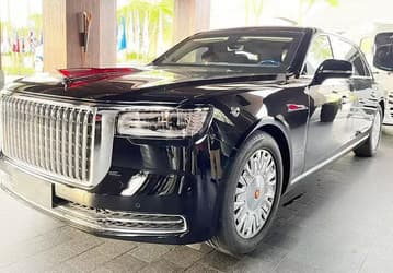 В Москве засветились секретные китайские броневики Hongqi N701