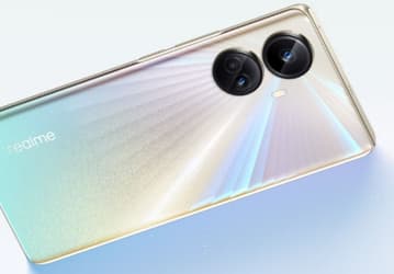 120 Гц, 108 Мп, 5000 мА·ч и 67 Вт за 220 долларов. Realme 10 Pro+ подешевел в Китае