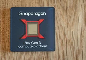 Это насколько же мощными будут новые флагманские смартфоны? Платформе Snapdragon 8 Gen 3 приписывают частоту до 3,72 ГГц