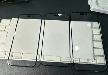 Рекордно узкую рамку iPhone 15 Pro и iPhone 15 Pro Max впервые показали на живом фото защитных стёкол
