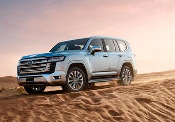 В Россию приехал самый надёжный Toyota Land Cruiser 300 — с атмосферным 4-литровым двигателем V6. Сколько за него просят?