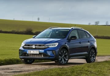 Кроссовер Volkswagen Taigo стал доступен для заказа в России. Сколько просят за аналог Kia Rio X-Line?