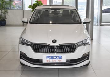 Skoda Rapid вновь появился в продаже в России. За сколько теперь можно купить популярный лифтбэк?