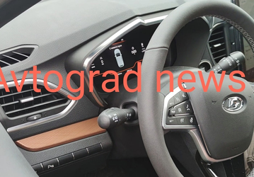 Первые Lada Vesta NG SW Cross с 16-клапанными двигателями и планшетом собраны на АвтоВАЗе