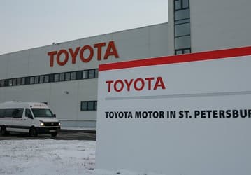 Российский завод Toyota перешёл в госсобственность. Минпромторг хочет как можно быстрее возобновить производство на нём