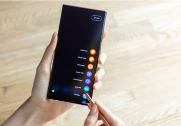 Samsung неожиданно обновила прошивку Galaxy Note9, выпущенного 5 лет назад