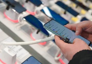 От дефицита к изобилию: в России переполнены склады с техникой
