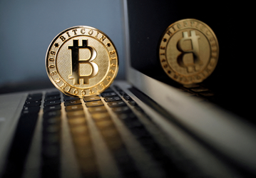 Биткойн растерял все достижения и обрушился ниже $20 000, а эфир уже дешевле $1400