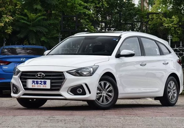 В России начали продавать Hyundai Celesta на платформе Solaris. Сколько он стоит?