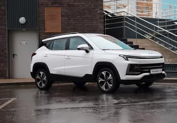 Все так плохо с продажами «Москвичей»? На кроссовер «Москвич 3» можно получить скидку в 500 тыс. рублей – это четверть его стоимости