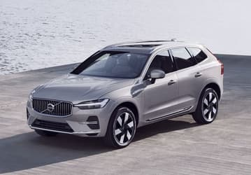 Volvo XC60 подешевел в Китае на 13 тыс. долларов, а для XC90 предлагают пожизненное бесплатное обслуживание