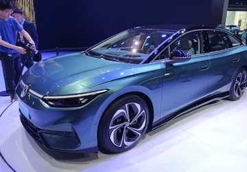 «За рулем»: в Россию скоро приедет новейший Volkswagen ID. 7. Это полноприводный 313-сильный пятиметровый седан