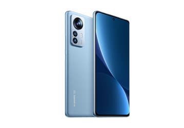 Тройная 50-мегапиксельная камера, экран 2К, 120 Вт за 380 долларов. Xiaomi 12 Pro подешевел в Китае практически вдвое