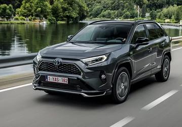Если купить Toyota Corolla или RAV4, поездить год-два и продать, то можно даже заработать. В США назвали самые выгодные авто для перепродажи, 5 из 10 — Toyota