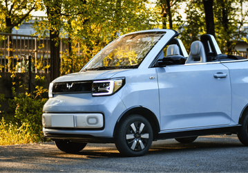 В России начали продавать Wuling Mini EV. Сколько за них просят?