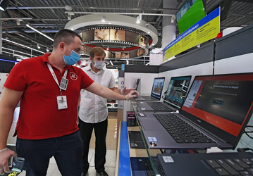 Российских продавцов могут заставить предустанавливать отечественные ОС на базе Linux на все ввозимые компьютеры и ноутбуки