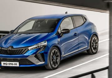 Представлен новый Renault Clio 2024 с бензиновым, дизельным, газовым двигателями и гибридом, МКПП и АКПП