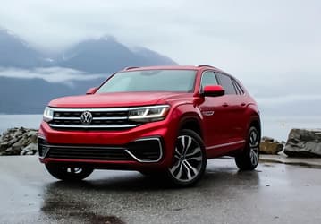 Владельцам Volkswagen Atlas (возможно, и Teramont), советуют запрещать людям сидеть на переднем пассажирском кресле. Машина попала под большой отзыв