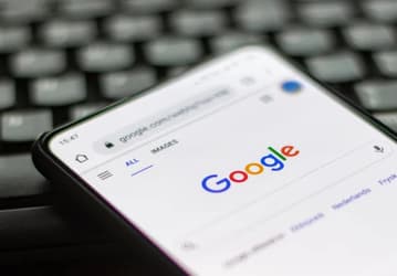 В поисковике Google появится искусственный интеллект, похожий на ChatGPT