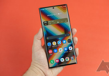 Samsung начинает продавать уценённые Galaxy S22 и дополнительно удешевляет Galaxy S21