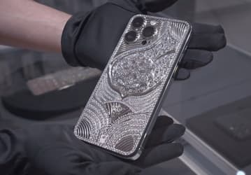 Самый дорогой в мире iPhone 14 Pro Max можно заказать в ЦУМе — за 36 миллионов рублей