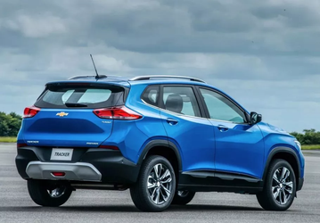 В России появились новые Chevrolet Tracker 2023. Цены уже известны
