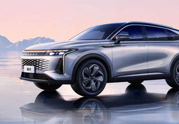 Вместо Lexus RX в России стал доступен флагманский Exeed RX. Цены сильно разнятся, но самый доступный вариант на 500 тыс. дешевле Geely Monjaro