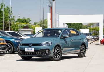 Вместо седана Volkswagen Polo. В Китае представлен Volkswagen Lavida XR со 110-сильным атмосферным мотором и 6-ступенчатым «автоматом»