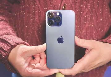 В iPhone 16 Pro точно будут твердотельные кнопки и Face ID под экраном, которые не появятся в iPhone 15 Pro. В этом уверен Марк Гурман