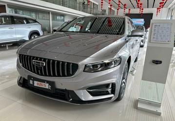 А нужно ли ждать Vesta NG? Большой седан Geely Preface 2023 со 190-сильным мотором можно заказать в России за 2,1 млн рублей