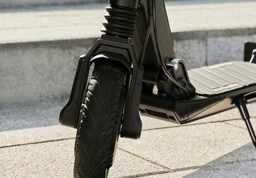 Самый дешёвый Mercedes-AMG — всего 1400 евро. Представлен Mercedes-AMG E-Scooter 2024