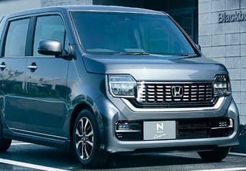 В России появился двухпедальный японский компактвэн Honda N-WGN. Цена — всего 1,37 млн рублей
