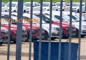 «Готовый проект принял "мученическую" смерть в 2022 году», — партию новых Renault Sandero Stepway засняли на АвтоВАЗе