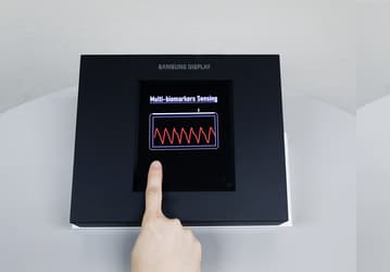 Samsung — снова первая. Представлен экран для смартфона, который измеряет пульс и давление