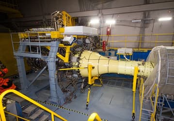 Ростех покажет на авиасалоне «МАКС-2023» «сердце» гигантского авиадвигателя ПД-35 сверхбольшой тяги. Диаметр его вентилятора — 3,1 м
