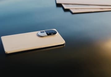 Представлен самый тонкий в мире смартфон с перископной камерой: толщина Oppo Reno10 Pro+ составляет всего 8,28 мм