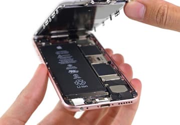 Apple грозит штраф в 2 млрд долларов за замедление iPhone