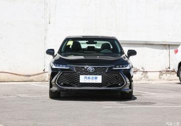 Обновлённый седан Toyota Avalon 2023 засветился у дилеров в Китае. Скоро старт продаж