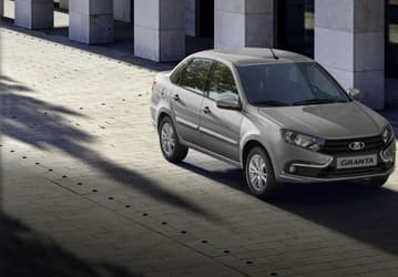 Такого не было с 2011 года. Lada Granta установила исторический рекорд продаж в России