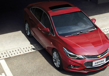 Chevrolet Cruze 2023 активно завозят в Россию. Сколько они будут стоить?