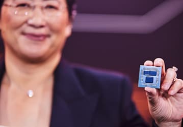 AMD не считает, что закон Мура мёртв. Компания продолжит использовать технологию чиплетов и трёхмерную компоновку 