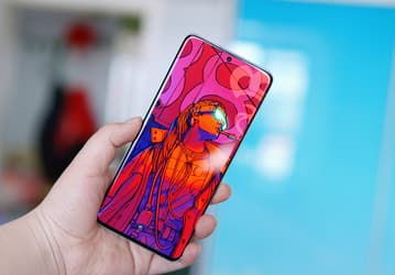 «То, что не может Samsung, может Xiaomi». Известный инсайдер показал Xiaomi 14 Pro