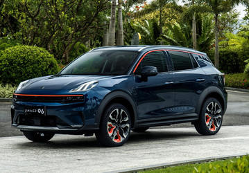 На замену Kia Seltos: в России начали продавать Lynk & Co 06