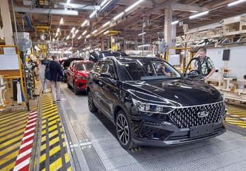 Lada X-Cross 5 еще не продается, но первый экземпляр уже куплен. Кто покупатель?