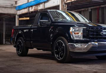 Ford предложил прокачать пикапы F-150: за 12 350 долларов мощность мотора можно поднять с 405 до 710 л.с.