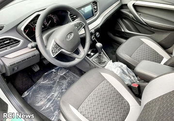 Это Lada Vesta NG Life: машины уже в салонах