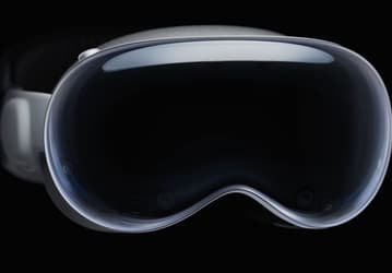 Этот продукт Apple ждали с 2017 года. Представлена VR-гарнитура Apple Vision Pro — самое передовое устройство в своей категории
