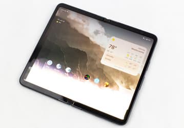Google Pixel Fold умер через четыре дня. Журналист Ars Technica столкнулся с дефектом, который может стать проблемой для многих