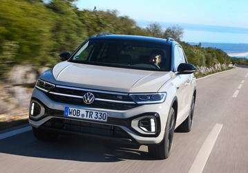 В России впервые появился Volkswagen T-Roc 2023