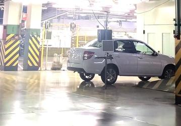 «Должны были собрать 4 автомобиля Lada Granta с ABS, но что-то пошло не так — и собрали только один», — АвтоВАЗ пока не может наладить установку ABS, а с Lada Vesta NG ситуация ещё хуже